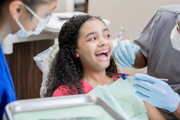 Best Emergency Dental Care for Broken or Chipped Teeth in Shiner, TX